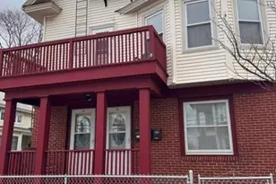 31 Potters St, Pawtucket, RI 02860 - Photo 37