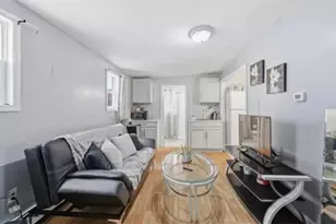 34 Savings St, Providence, RI 02907 - Photo 23