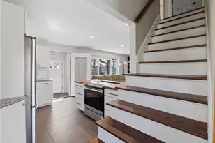 18 Loring Rd, Bristol, RI 02809 - Photo 21