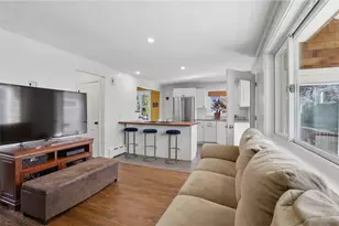 18 Loring Rd, Bristol, RI 02809 - Photo 17