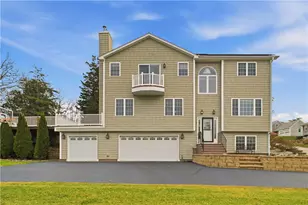42 Lewis St, Tiverton, RI 02878 - Photo 3