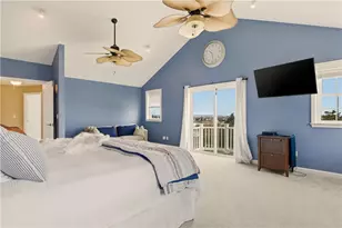 42 Lewis St, Tiverton, RI 02878 - Photo 23