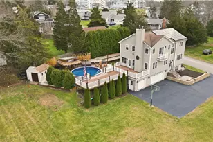 42 Lewis St, Tiverton, RI 02878 - Photo 1