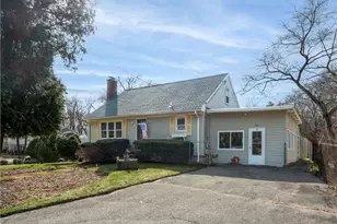 48 Colvintown Rd, Coventry, RI 02816 - Photo 3