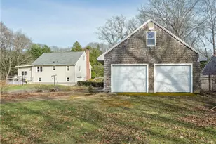 48 Colvintown Rd, Coventry, RI 02816 - Photo 11