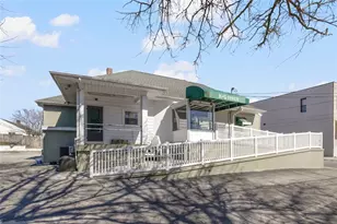 1137 Charles St, North Providence, RI 02904 - Photo 33