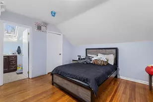 1137 Charles St, North Providence, RI 02904 - Photo 19