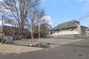 1137 Charles St, North Providence, RI 02904 - Photo 37