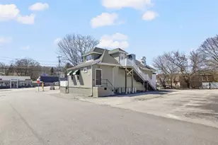 1137 Charles St, North Providence, RI 02904 - Photo 23