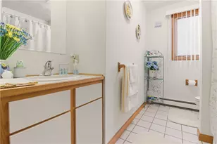 8 Birchwood Dr, Bristol, RI 02809 - Photo 13