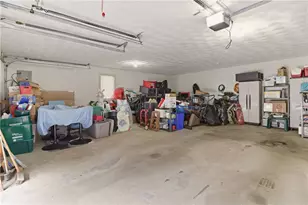 8 Birchwood Dr, Bristol, RI 02809 - Photo 27