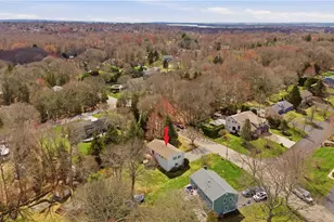 8 Birchwood Dr, Bristol, RI 02809 - Photo 41