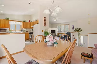 8 Birchwood Drive, Bristol, RI 02809 - Photo 5