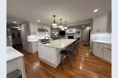150 Woodbridge Drive, East Greenwich, RI 02818 - Photo 5