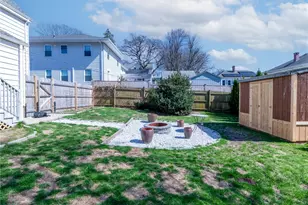 56 Harvard St, Pawtucket, RI 02860 - Photo 27