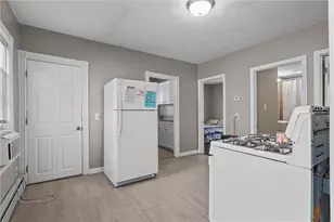 147 Warren Ave, Pawtucket, RI 02860 - Photo 7