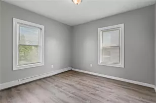 147 Warren Ave, Pawtucket, RI 02860 - Photo 23