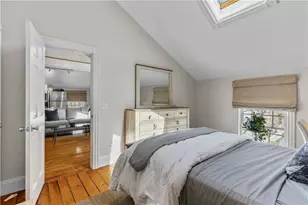 20 Berkeley Ave, Newport, RI 02840 - Photo 13