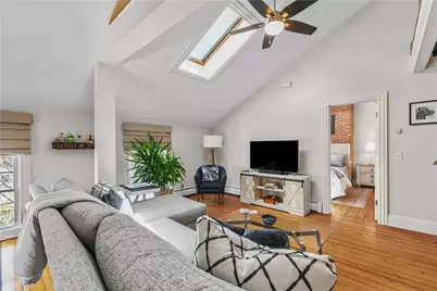 20 Berkeley Avenue #5, Newport, RI 02840 - Photo 3