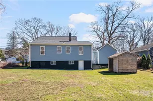 292 Sowams Rd, Barrington, RI 02806 - Photo 3