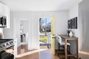 292 Sowams Rd, Barrington, RI 02806 - Photo 17