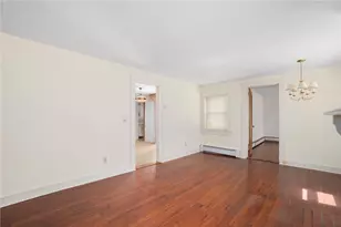 292 Boulevard, Middletown, RI 02842 - Photo 9