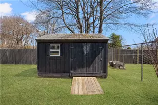 292 Boulevard, Middletown, RI 02842 - Photo 39