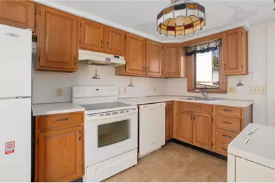 292 Boulevard, Middletown, RI 02842 - Photo 11