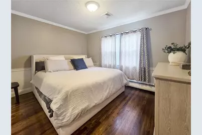 10 Brayton Avenue, East Providence, RI 02916 - Photo 15