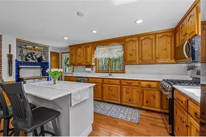 320 Shannock Road, South Kingstown, RI 02879 - Photo 7