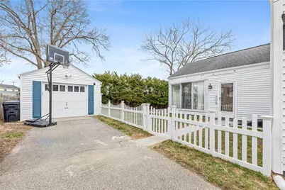 61 Bishop Avenue, East Providence, RI 02916 - Photo 7