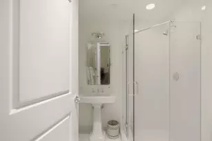 1 Tower Dr, Portsmouth, RI 02871 - Photo 37