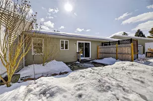 24 Castlerock Dr, Charlestown, RI 02813 - Photo 7