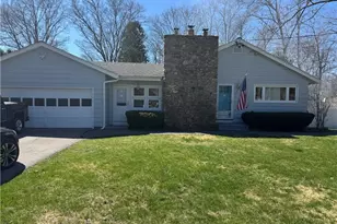 71 Crandall Rd, Tiverton, RI 02878 - Photo 1