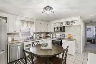 514 Killingly St, Johnston, RI 02919 - Photo 3