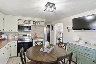 514 Killingly St, Johnston, RI 02919 - Photo 11