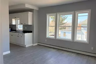 98 Whitmarsh St, Providence, RI 02907 - Photo 7