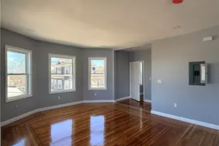 98 Whitmarsh St, Providence, RI 02907 - Photo 11