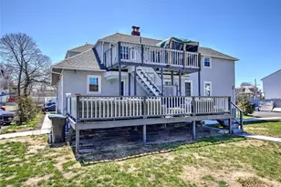 300 Farmington Ave, Cranston, RI 02920 - Photo 39