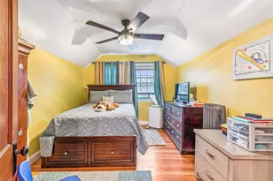 300 Farmington Ave, Cranston, RI 02920 - Photo 35