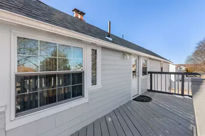 300 Farmington Avenue, Cranston, RI 02920 - Photo 43
