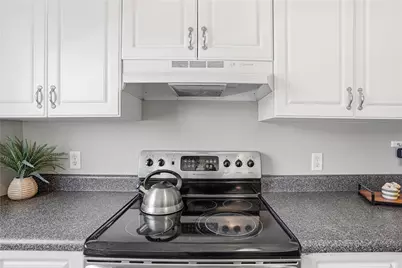 92 Mill Street #303, Woonsocket, RI 02895 - Photo 23