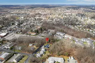 77 Woodlawn Ave, North Providence, RI 02904 - Photo 41