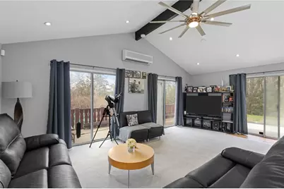 77 Woodlawn Avenue, North Providence, RI 02904 - Photo 7