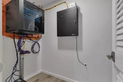 975 East Avenue #A Second Floor, Burrillville, RI 02830 - Photo 9