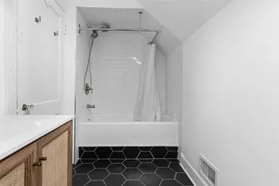 420 Wayland Avenue, Providence, RI 02906 - Photo 25