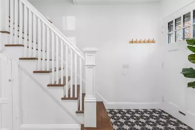 420 Wayland Avenue, Providence, RI 02906 - Photo 5