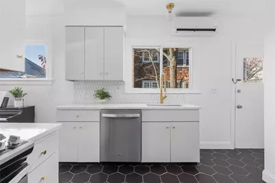 420 Wayland Avenue, Providence, RI 02906 - Photo 13