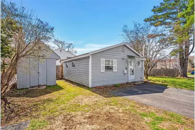 34 Steere Avenue, North Providence, RI 02911 - Photo 13