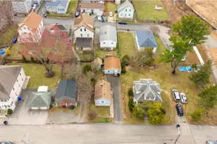 34 Steere Ave, North Providence, RI 02911 - Photo 3